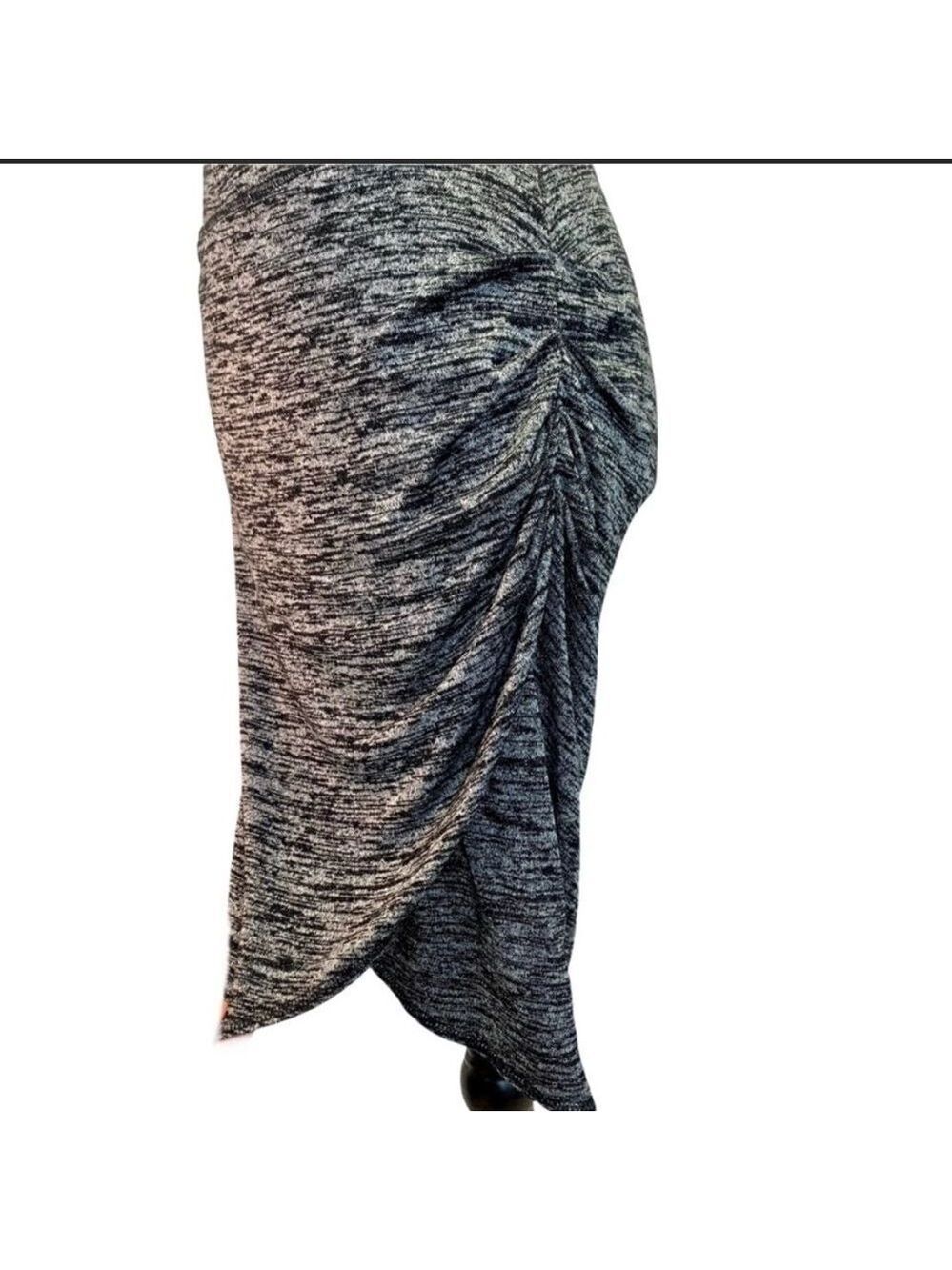 𝅺ARITZIA Wilfred gray ruched stretchy Tyra skirt size small - Picture 4 of 9